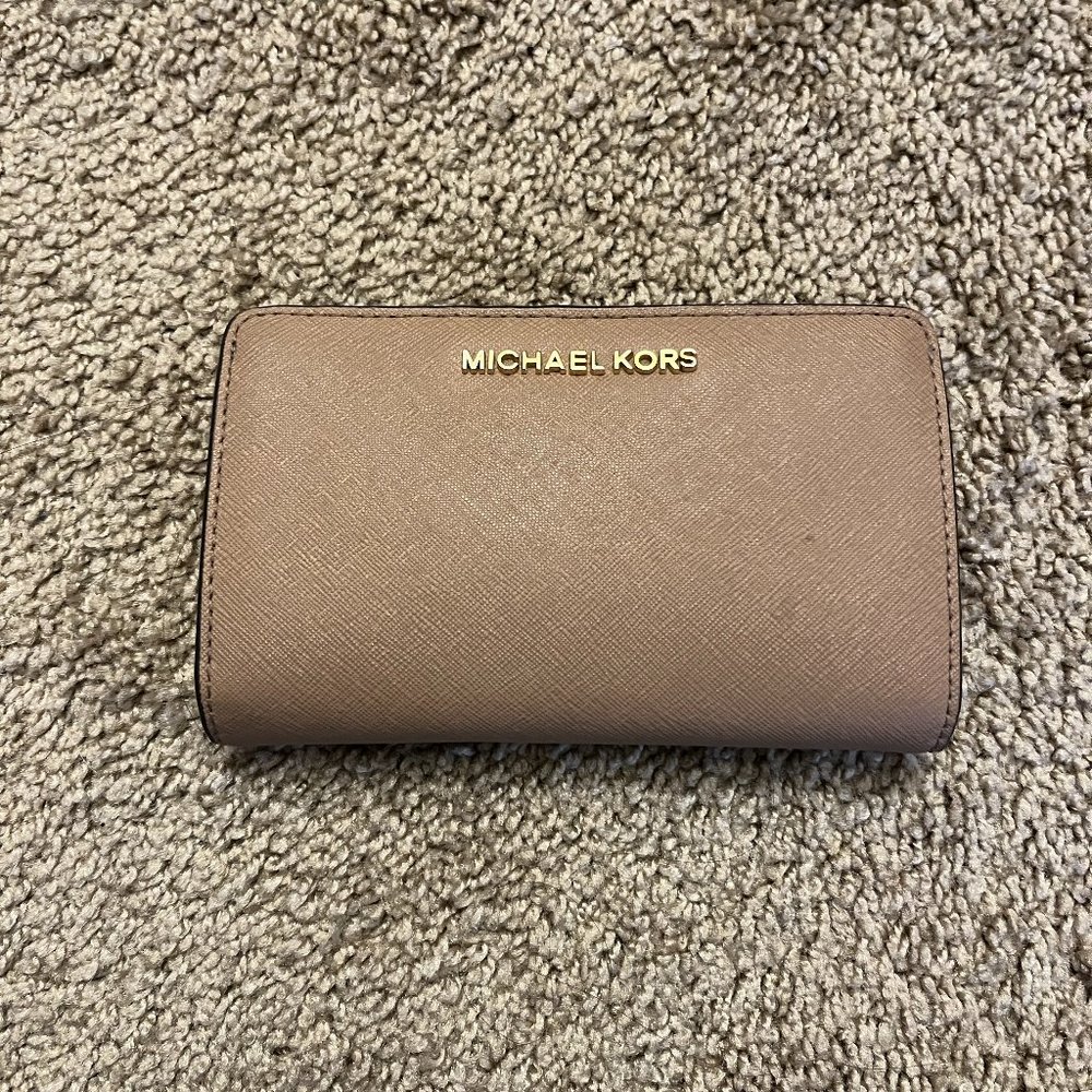 Michael Kors Taupe Wallet